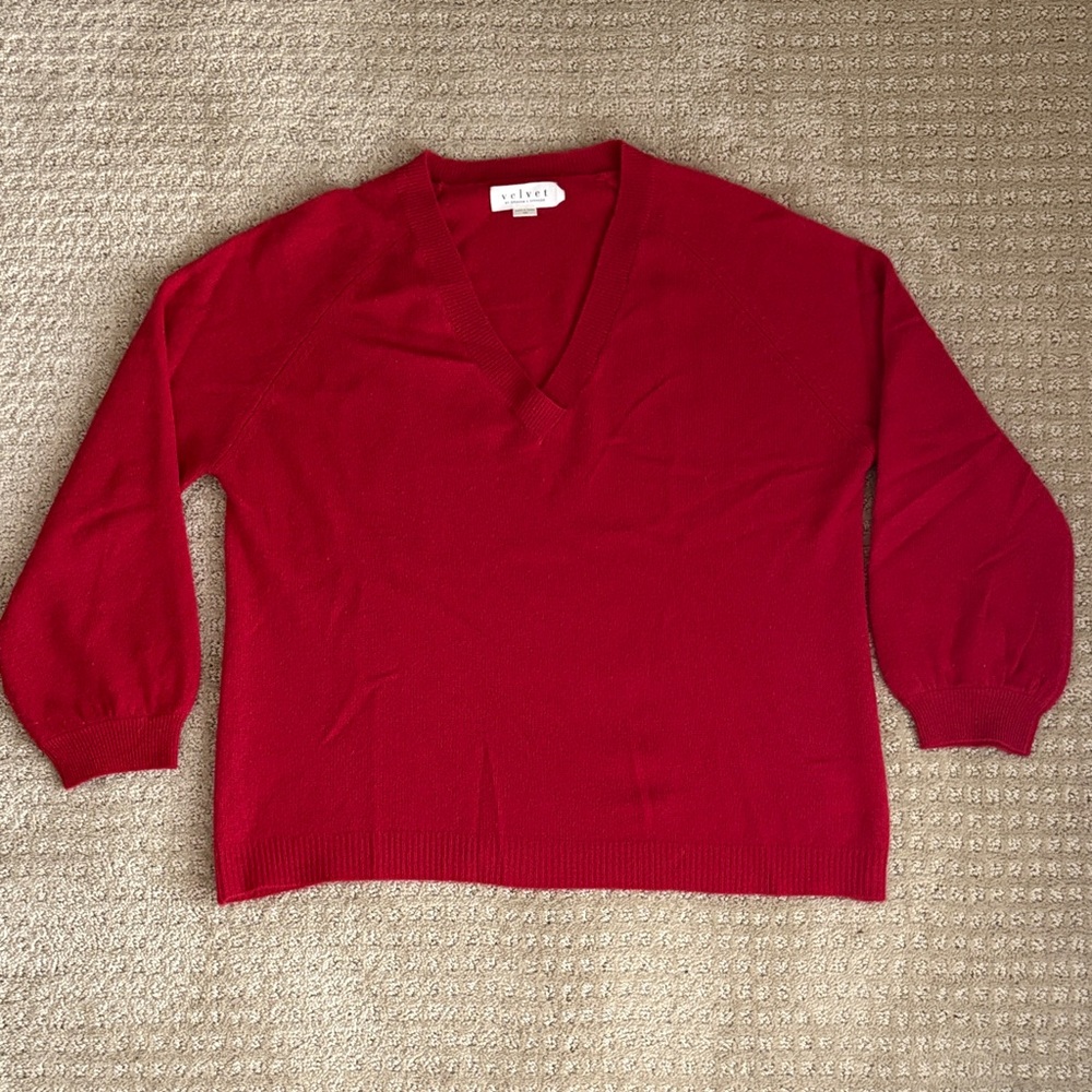 Velvet Sweater in Blue Red